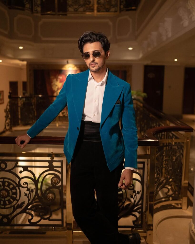 Darshan Raval Net worth