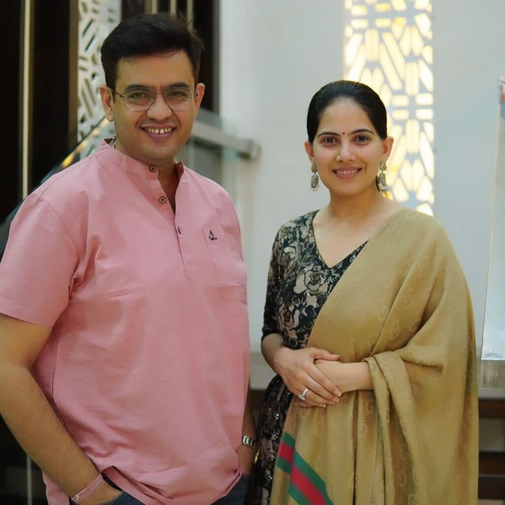 Jaya Kishori with Sonu Sharma